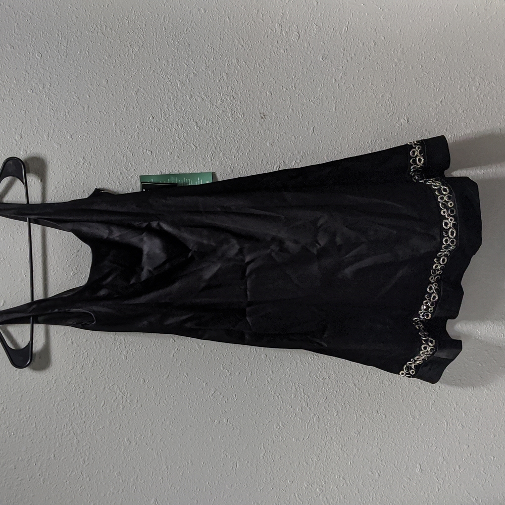 Black cocktail dress size 4